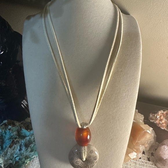 Coral Fossil Jade Donut Pendant Necklace - Picture 9 of 16